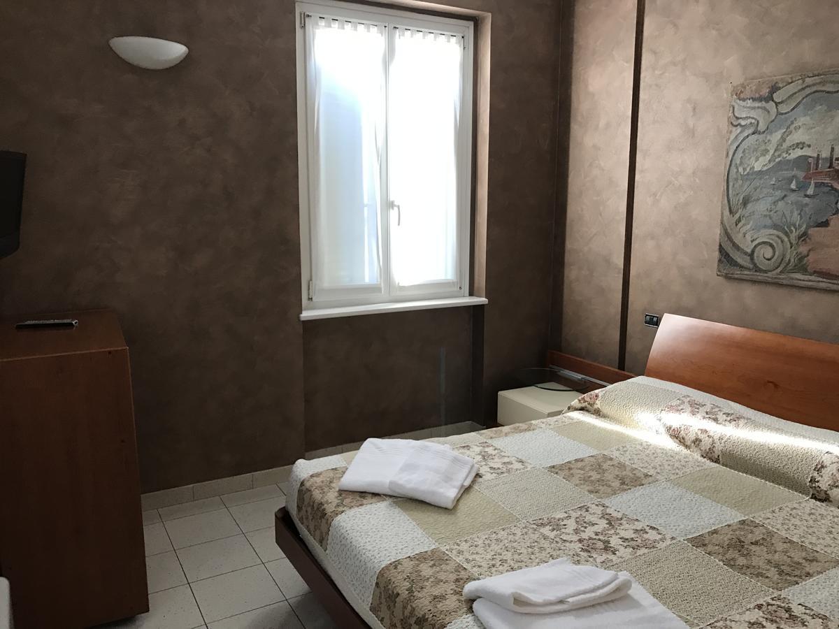 Albergo Giardinetto Scanzorosciate Buitenkant foto